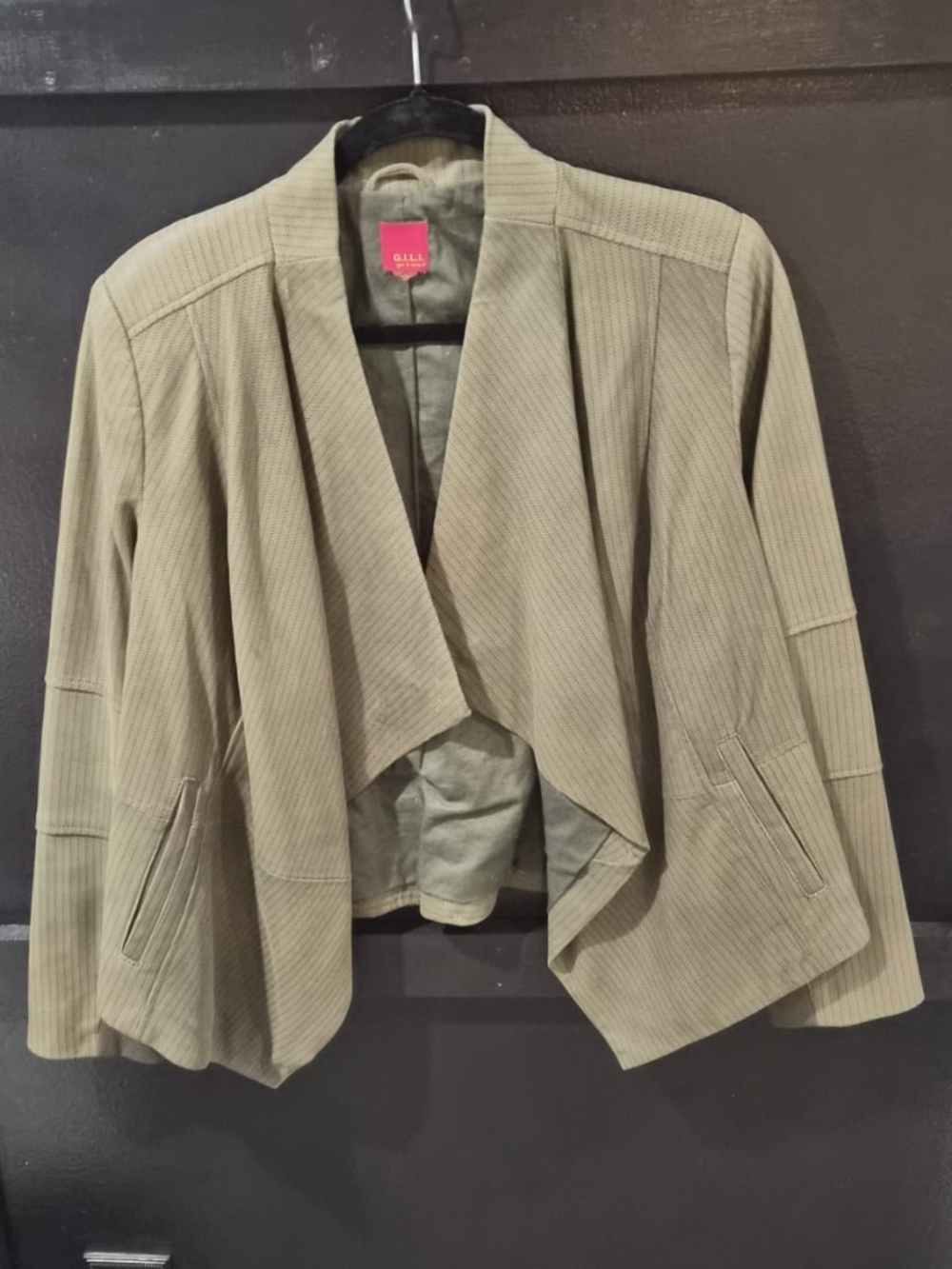 GILI | Leather Jacket - Picture 4 of 8